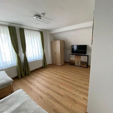 Private Zimmer Hoap Leoben  Zewnętrze zdjęcie